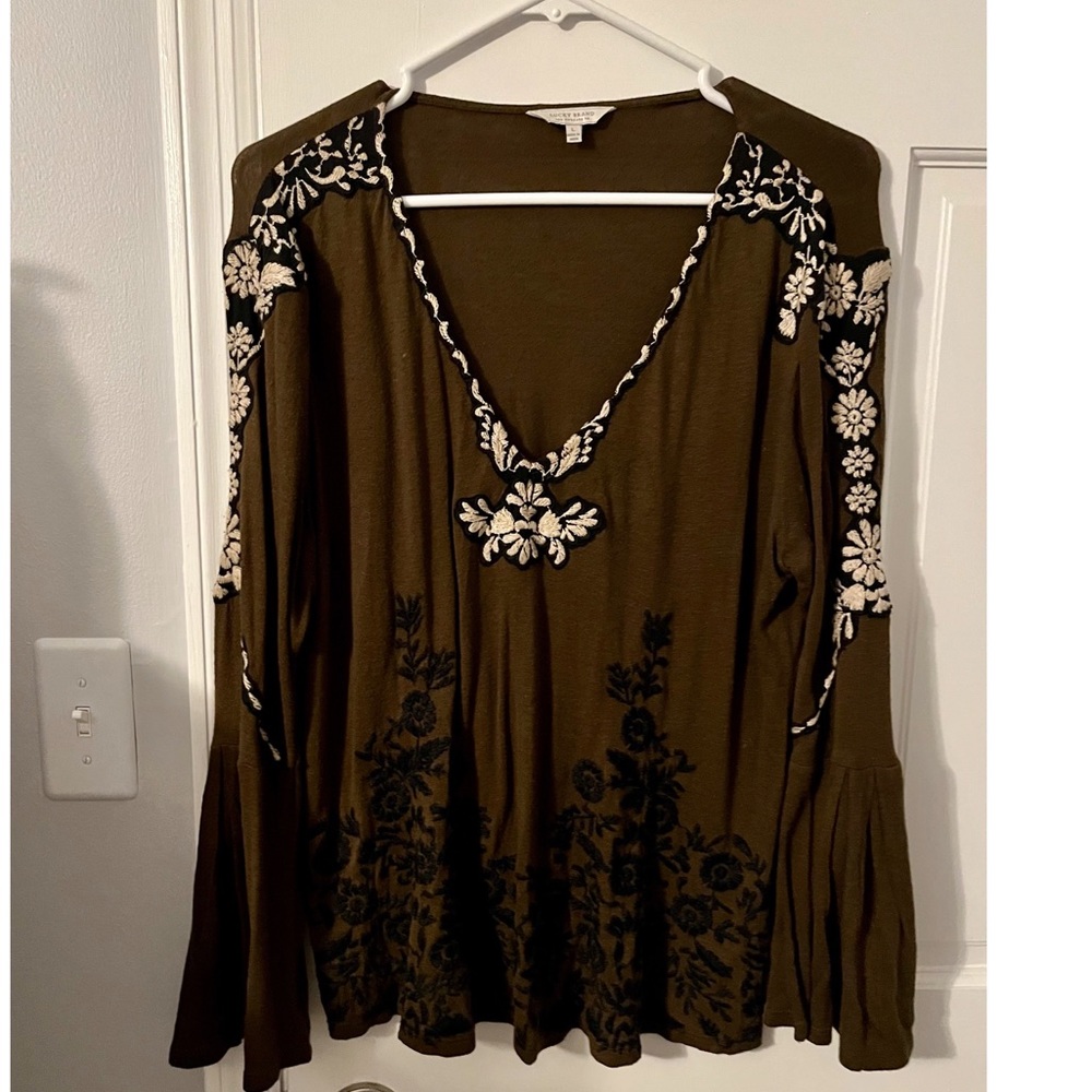 Lucky brand shirt